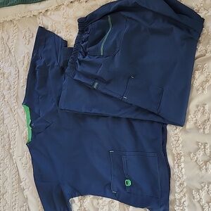 Carhartt force scrub set